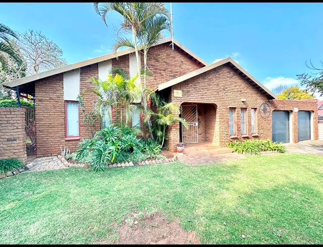 3 BEDROOM HOUSE FOR SALE IN FAUNA PARK